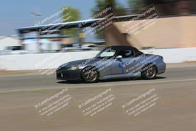 media/Sep-18-2022-Speed Ventures (Sun) [[5447a334fb]]/Red/Panning/